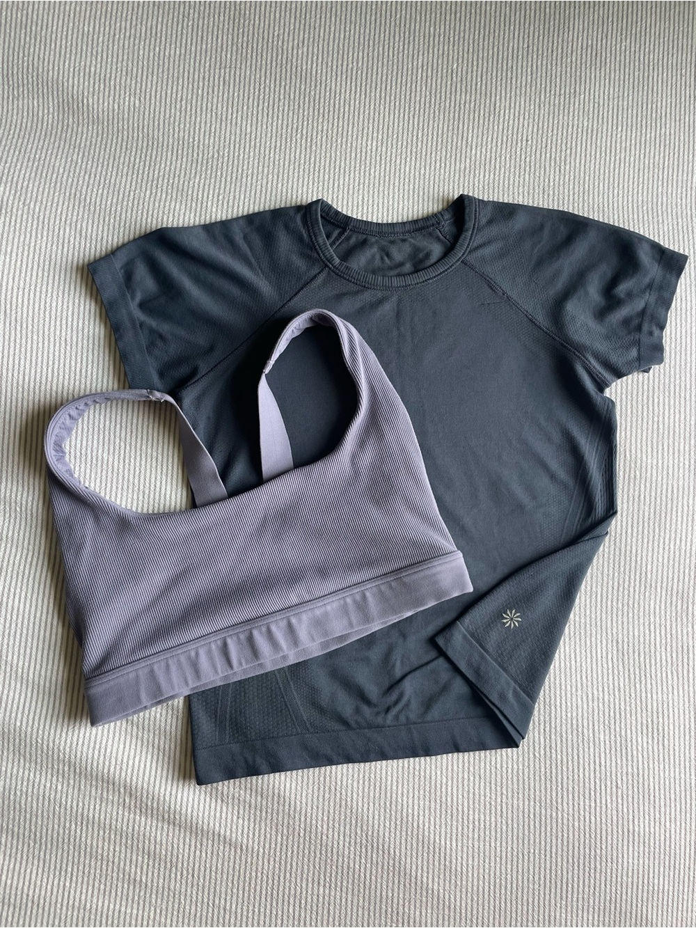 Athleta Girls Lavender Ribbed Sports Bra & Charcoal Active Tee Bundle